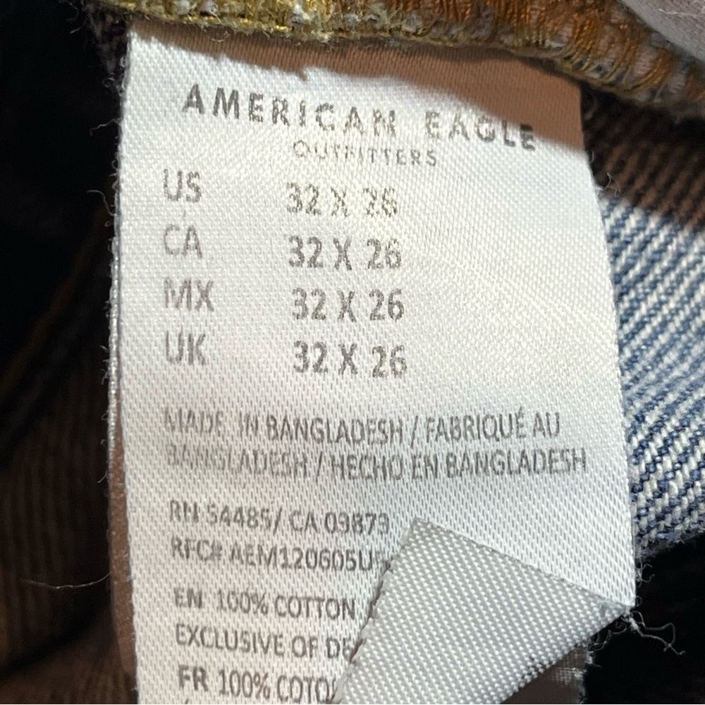 American Eagle Jeans Mens 32X26 (Fits 32X24) Relaxed Taper Distressed - Picture 7 of 10